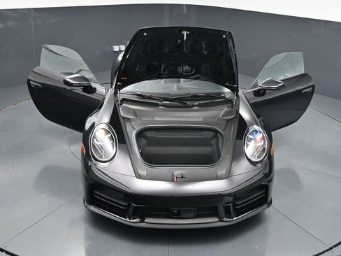 Certified 2026 Porsche 911 Targa 4S AWD/4WD image 28
