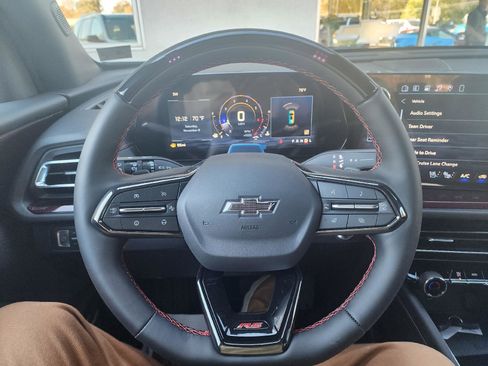 New 2026 Chevrolet Traverse RS image 13