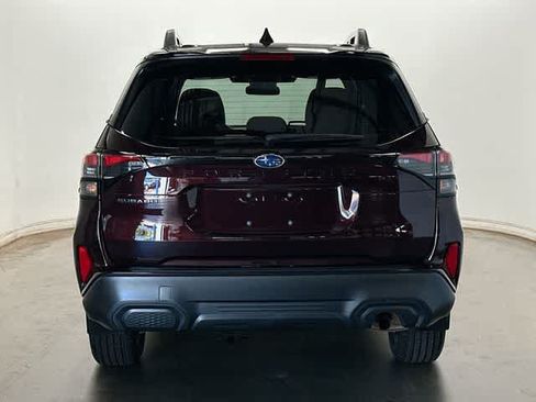 Used 2026 Subaru Forester Premium AWD/4WD image 4