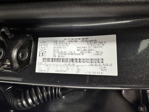 Used 2019 Ford F150 Lariat w/ Equipment Group 502A Luxury image 45