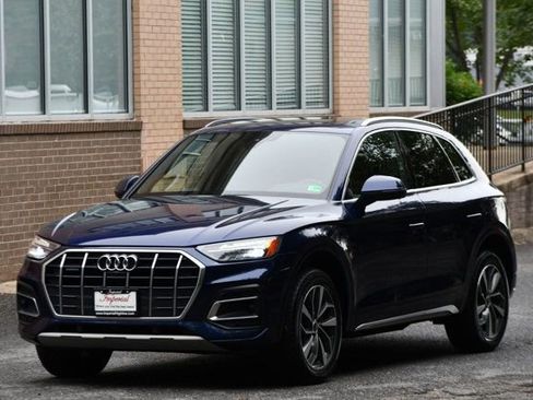 Used 2021 Audi Q5 2.0T Premium Plus w/ Premium Plus Package image 3