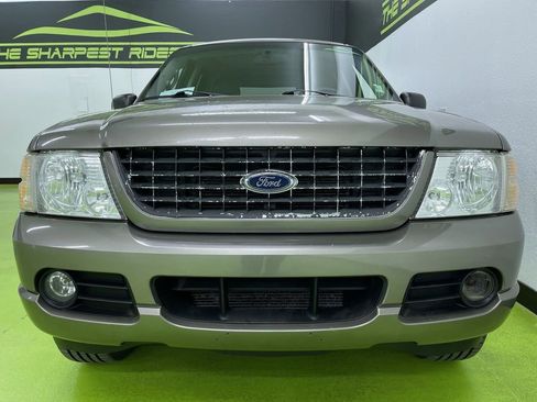 Used 2003 Ford Explorer Limited image 3