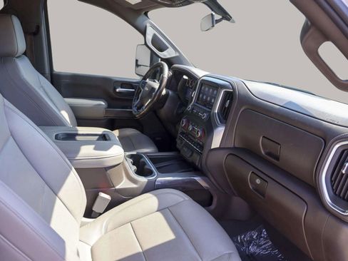 Used 2020 Chevrolet Silverado 2500 LTZ w/ LTZ Plus Package image 33