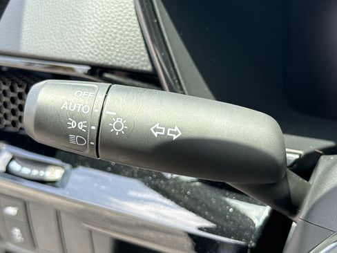Certified 2025 Honda CR-V EX-L image 35