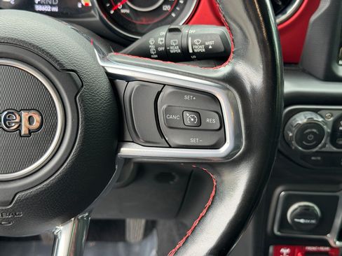 Used 2020 Jeep Wrangler Unlimited Rubicon AWD/4WD image 36