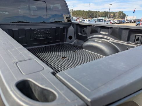 Used 2023 Ford F250 XL image 7