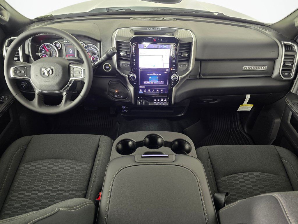 New 2026 RAM 2500 Big Horn AWD/4WD image 24