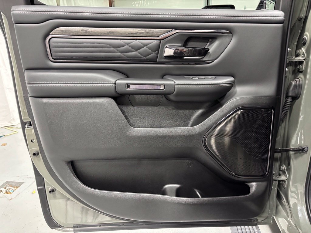 Used 2026 RAM 1500 Limited AWD/4WD image 43
