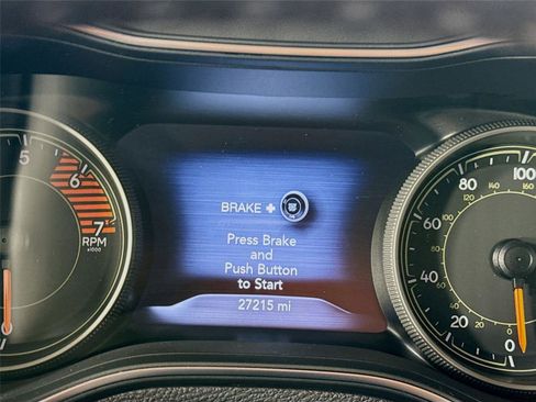 Used 2022 Jeep Cherokee Latitude Lux AWD/4WD image 6