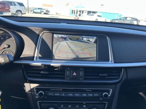 Used 2020 Kia Optima LX image 46