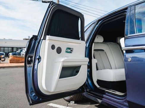 Used 2023 Rolls-Royce Ghost w/ Ghost Package image 27