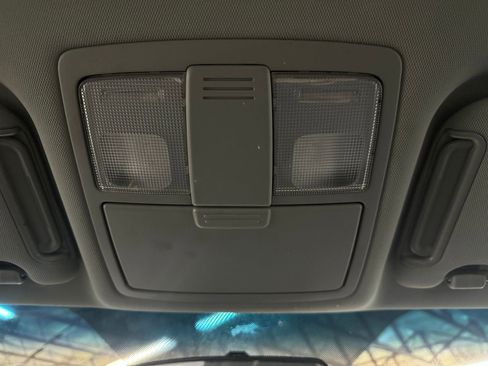 Used 2013 Kia Sorento LX image 35