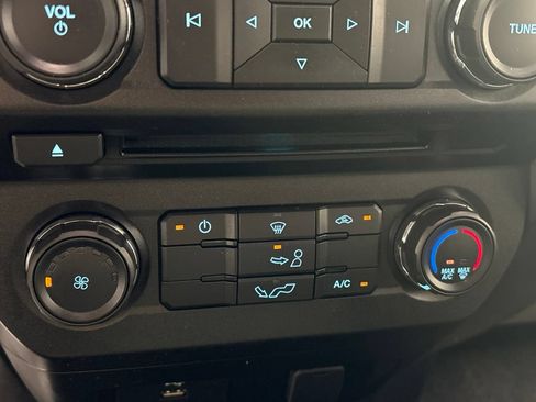 Used 2018 Ford F150 XLT AWD/4WD image 19