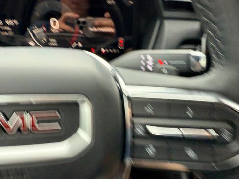 New 2026 GMC Terrain Elevation w/ LPO, Floor Liner Package image 25