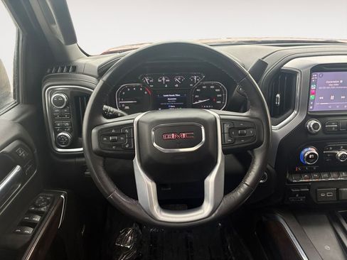 Used 2022 GMC Sierra 1500 SLT w/ SLT Premium Plus Package AWD/4WD image 14
