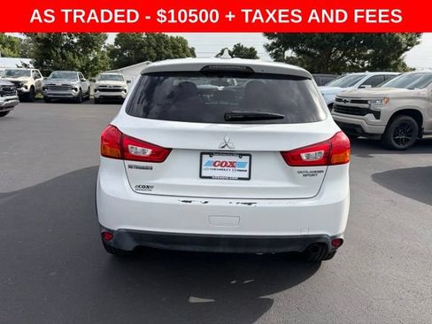 Used 2017 Mitsubishi Outlander Sport ES FWD image 5