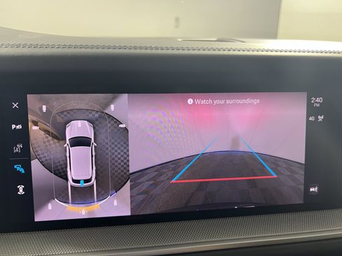 Certified 2025 Porsche Cayenne AWD/4WD image 24