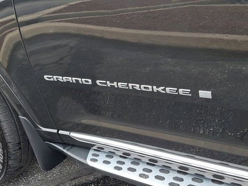 Certified 2023 Jeep Grand Cherokee L Summit AWD/4WD image 36