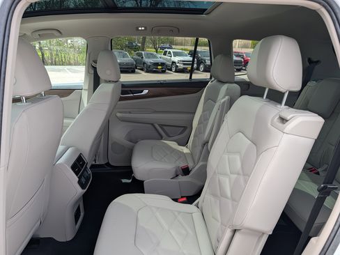 New 2026 Volkswagen Atlas SE AWD/4WD image 6