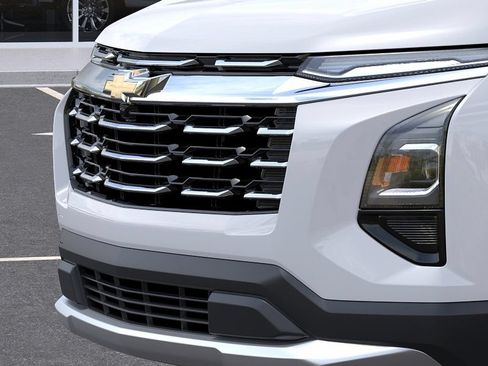New 2027 Chevrolet Equinox LT FWD image 13