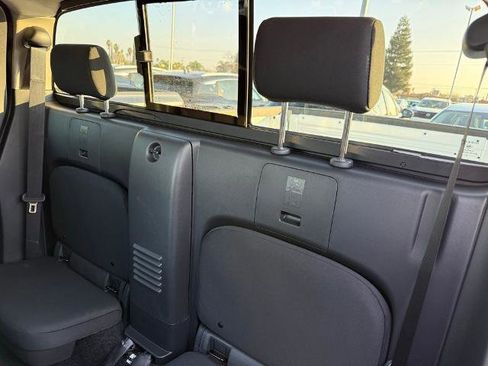 New 2026 Nissan Frontier S image 9