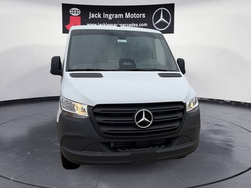 New 2026 Mercedes-Benz Sprinter 2500 image 8