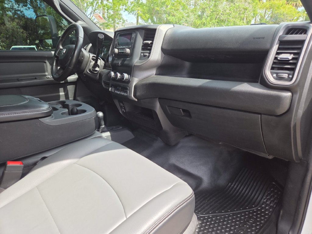 Used 2021 RAM 5500 Tradesman w/ Max Tow Package AWD/4WD image 14