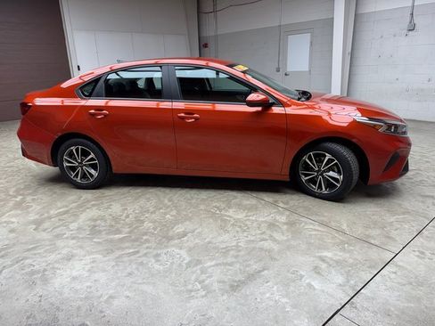 Used 2023 Kia Forte LXS image 6