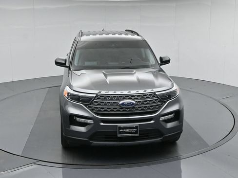 Certified 2023 Ford Explorer XLT w/ Equipment Group 202A RWD image 43