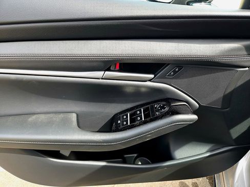 New 2026 MAZDA MAZDA3 2.5 S Sedan w/ Preferred Pkg image 19