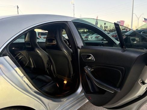 Used 2015 Mercedes-Benz CLA 250 4MATIC image 54