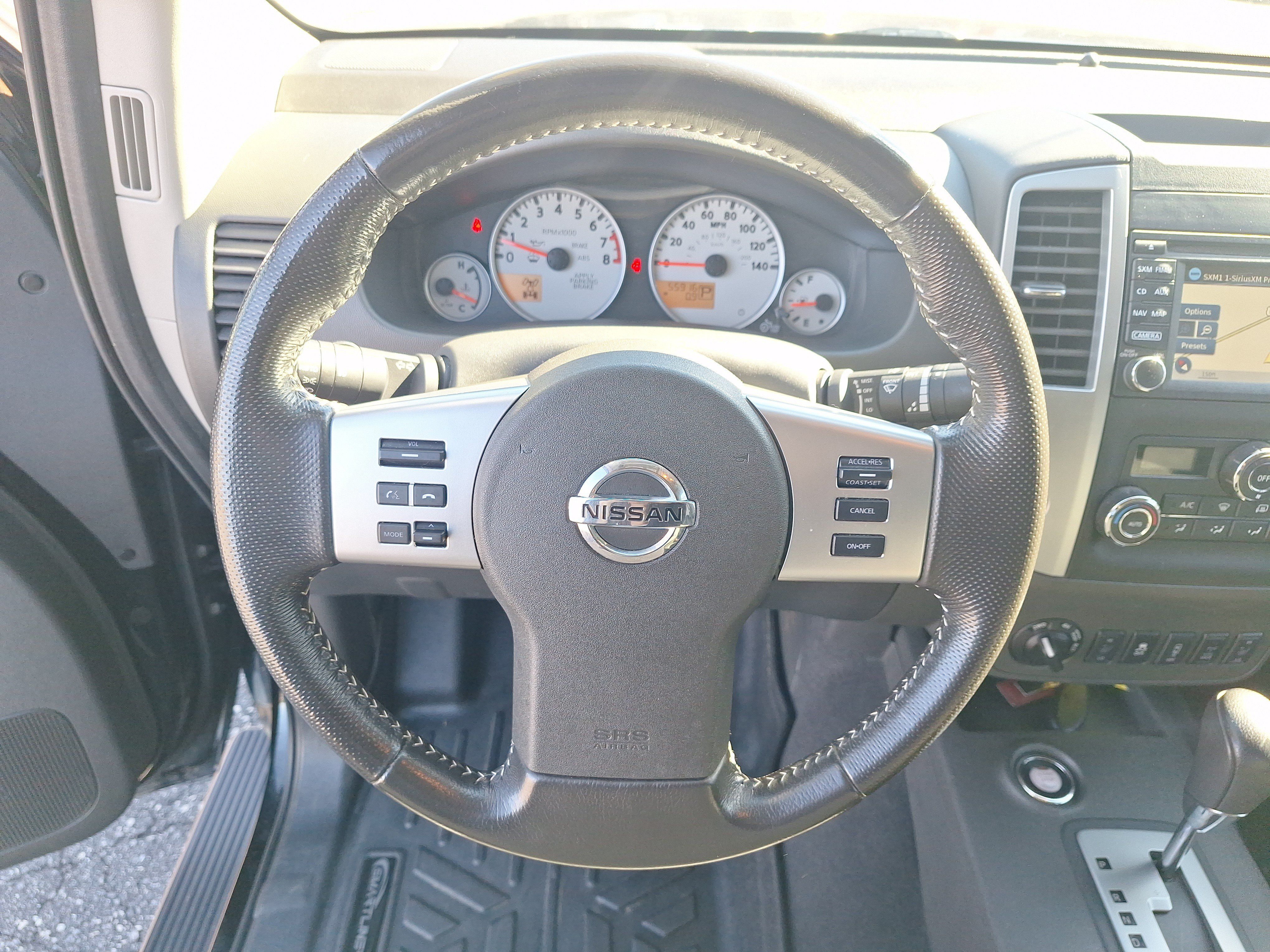 Used 2020 Nissan Frontier PRO-4X w/ Pro-4x Utility Package AWD/4WD image 13