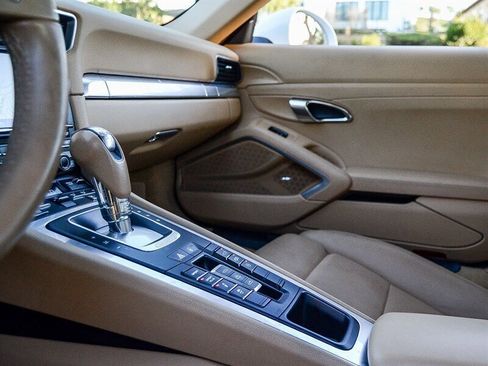 Used 2013 Porsche 911 Carrera S image 24