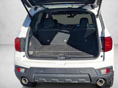 Certified 2023 Honda Passport EX-L image 6