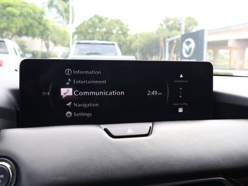 Certified 2025 MAZDA CX-70 Plug-In Hybrid w/ Premium Plus AWD/4WD image 32