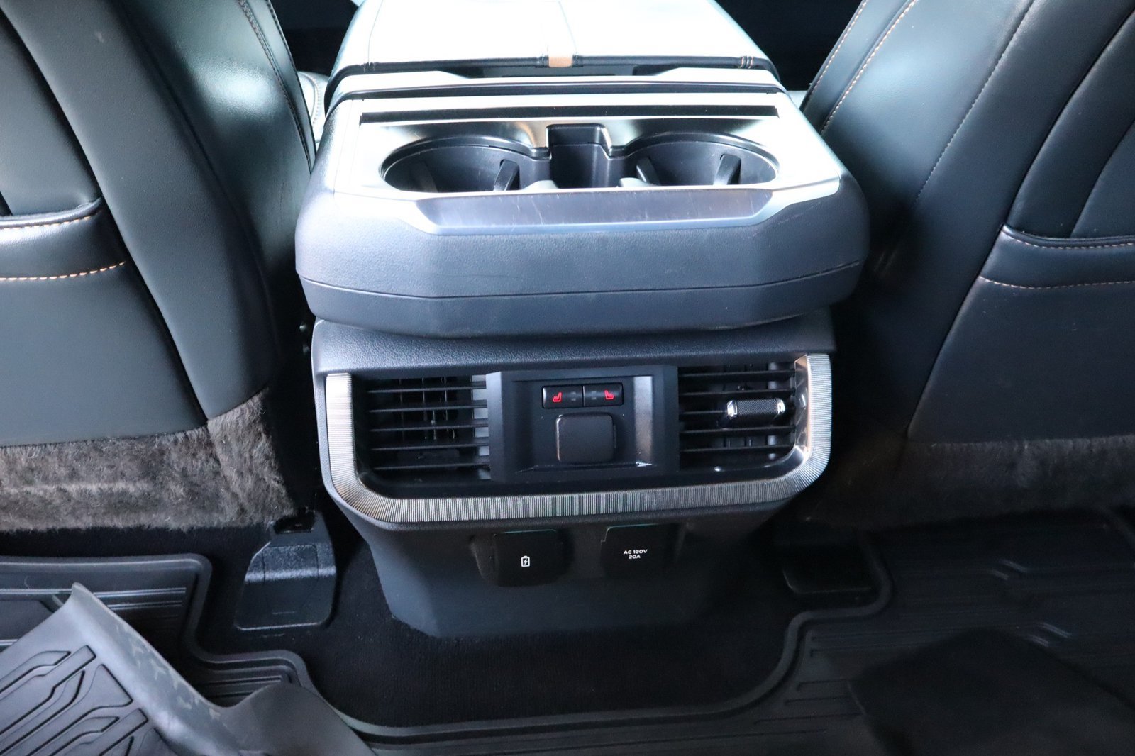 Used 2021 Ford F150 Platinum w/ Equipment Group 701A High AWD/4WD image 37