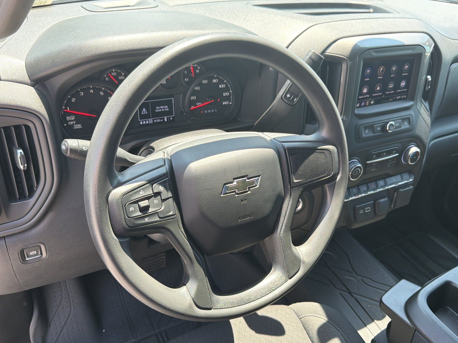 Used 2025 Chevrolet Silverado 1500 Custom Trail Boss w/ Turbomax Blackout Package AWD/4WD image 17