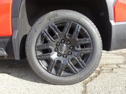 New 2026 Chevrolet Silverado EV LT w/ Plus Package image 11