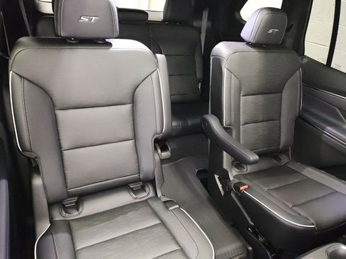 New 2026 Buick Enclave Sport Touring w/ Power Package image 11