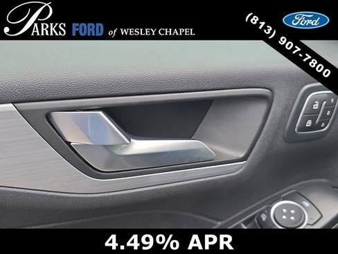 Certified 2023 Ford Escape Platinum w/ Premium Technology Package FWD image 17