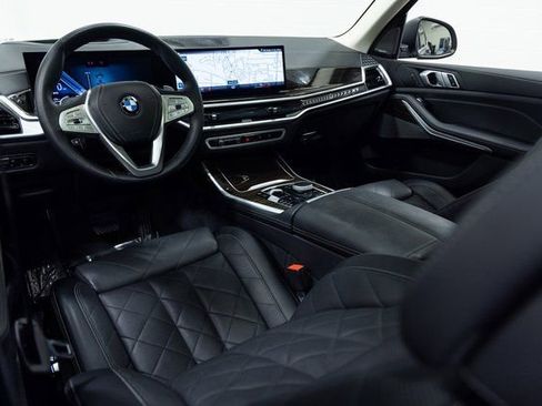 Certified 2023 BMW X7 xDrive40i w/ Premium Package image 20