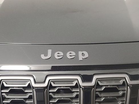 New 2026 Jeep Cherokee Laredo AWD/4WD image 10