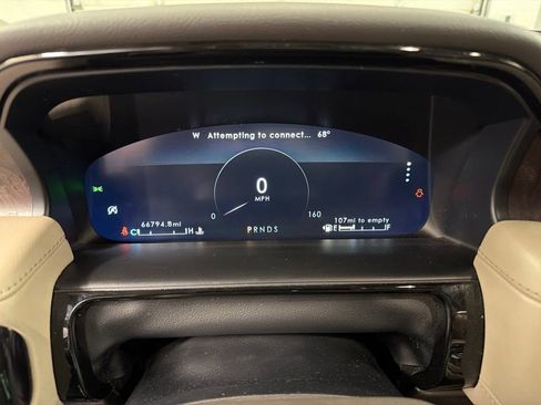 Certified 2021 Lincoln Nautilus Reserve w/ Cargo Utility Package AWD/4WD image 21