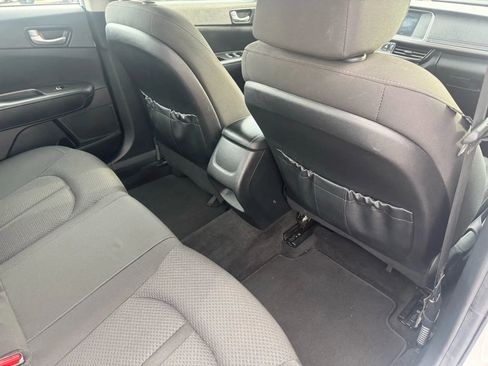 Used 2018 Kia Optima LX w/ 17" Alloy Wheels Package image 22