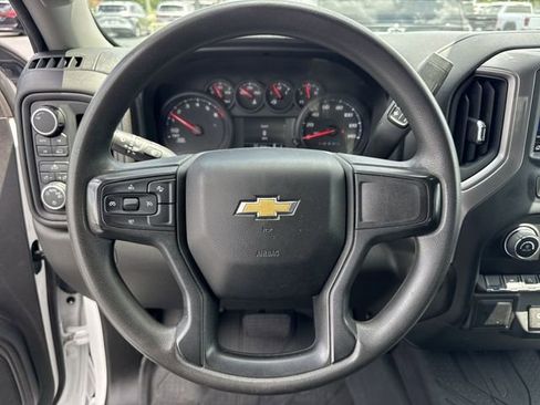 Used 2022 Chevrolet Silverado 1500 Custom AWD/4WD image 16