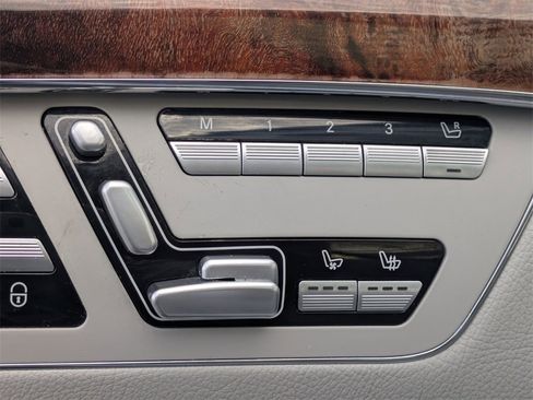Used 2013 Mercedes-Benz S 550 image 21