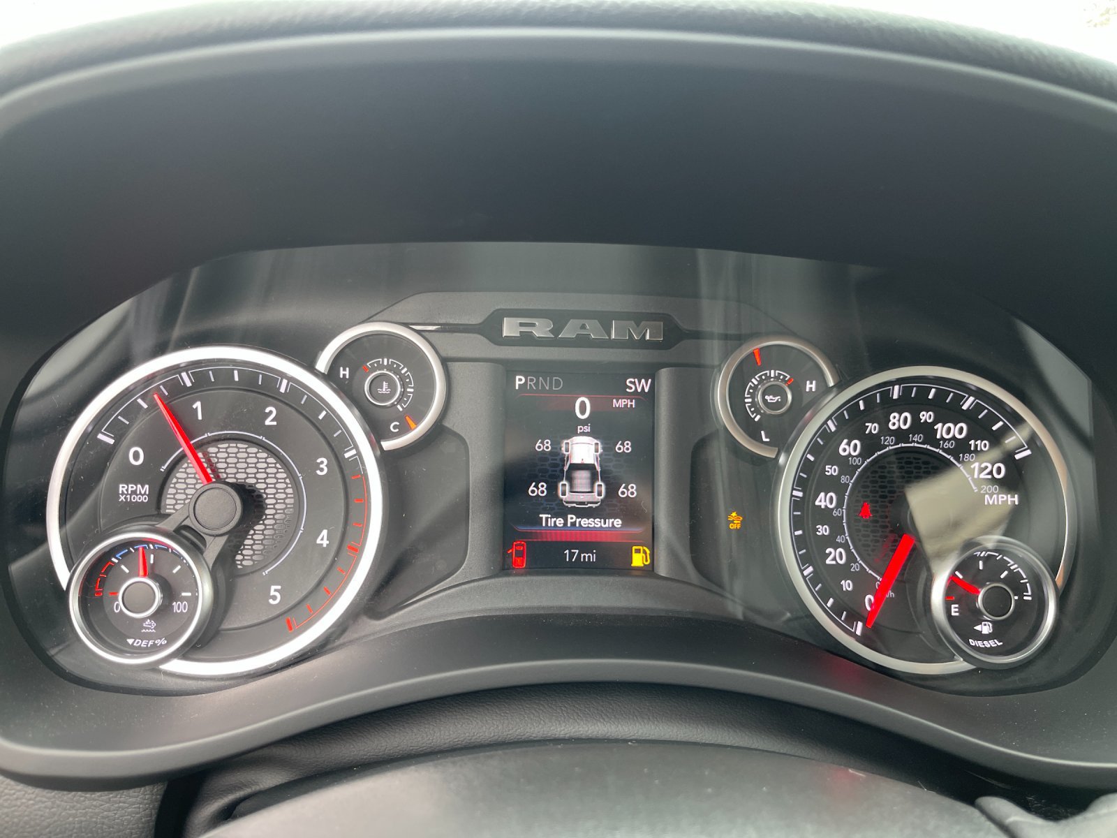 New 2026 RAM 2500 Big Horn AWD/4WD image 27