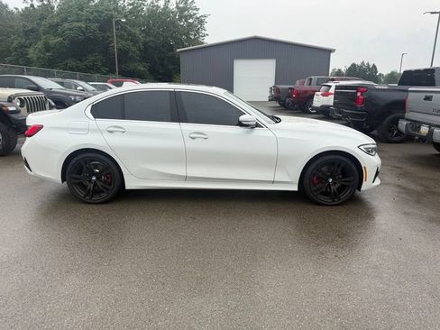 Used 2020 BMW 330i xDrive Sedan w/ Premium Package AWD/4WD image 13