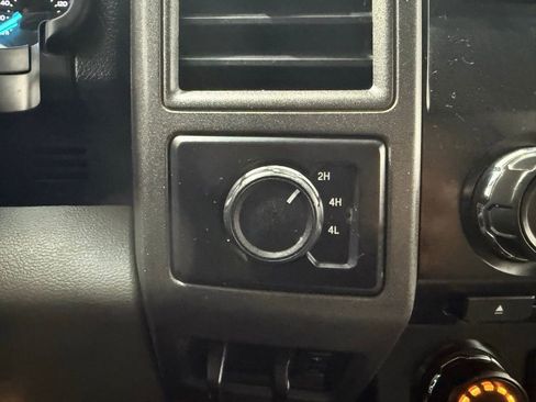 Used 2018 Ford F550 4x4 Crew Cab Super Duty image 37