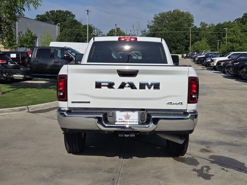 Used 2025 RAM 2500 Big Horn AWD/4WD image 5